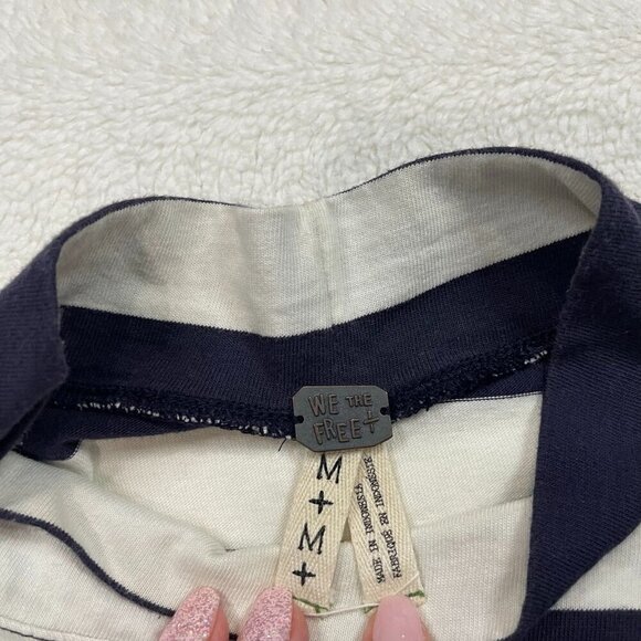 We The Free Mod About It Tunic Top Medium Striped Long Sleeve Mock Turtleneck - Picture 4 of 9